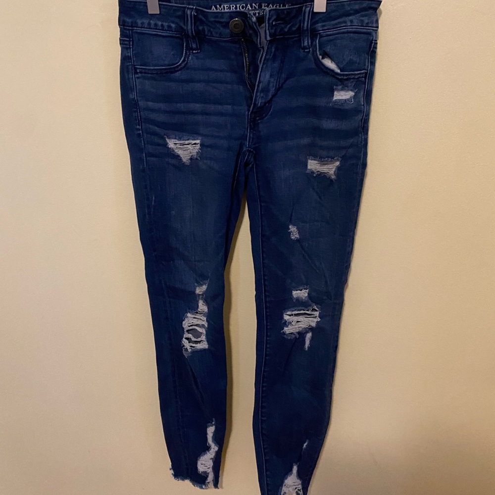 American Eagle Distressed Jeans